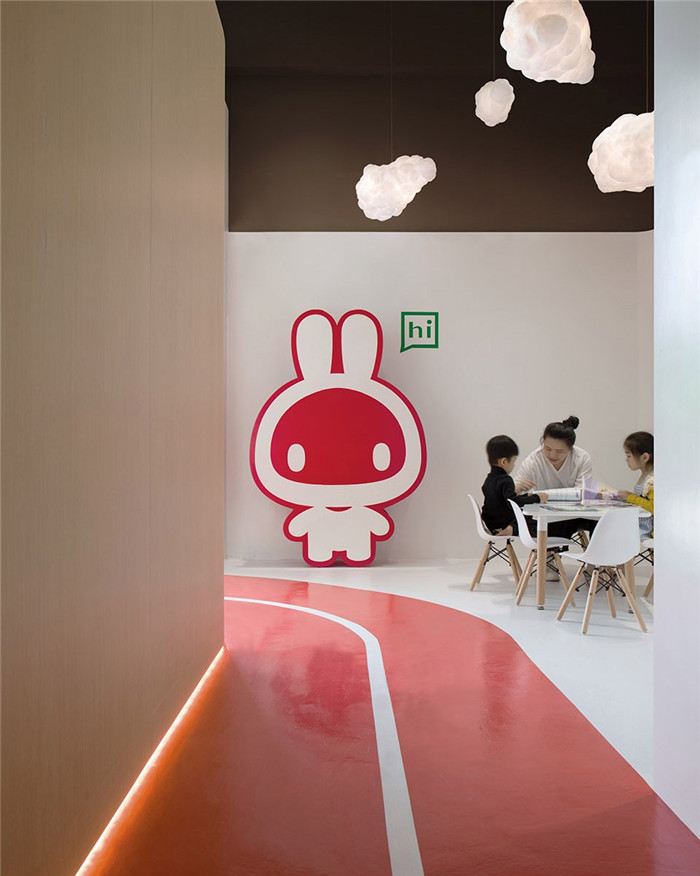 知名幼少兒語言培訓(xùn)  西柚兔少兒英語教育機構(gòu)裝修實景圖