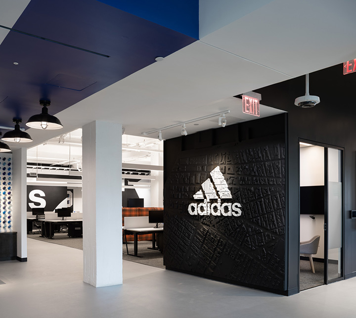 老廠房改辦公  Adidas紐約辦公樓展廳裝修設(shè)計(jì)方案